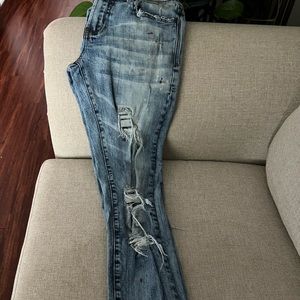 Young mens skinny jeans